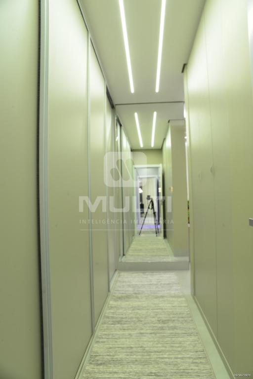 Apartamento à venda com 3 quartos, 198m² - Foto 10
