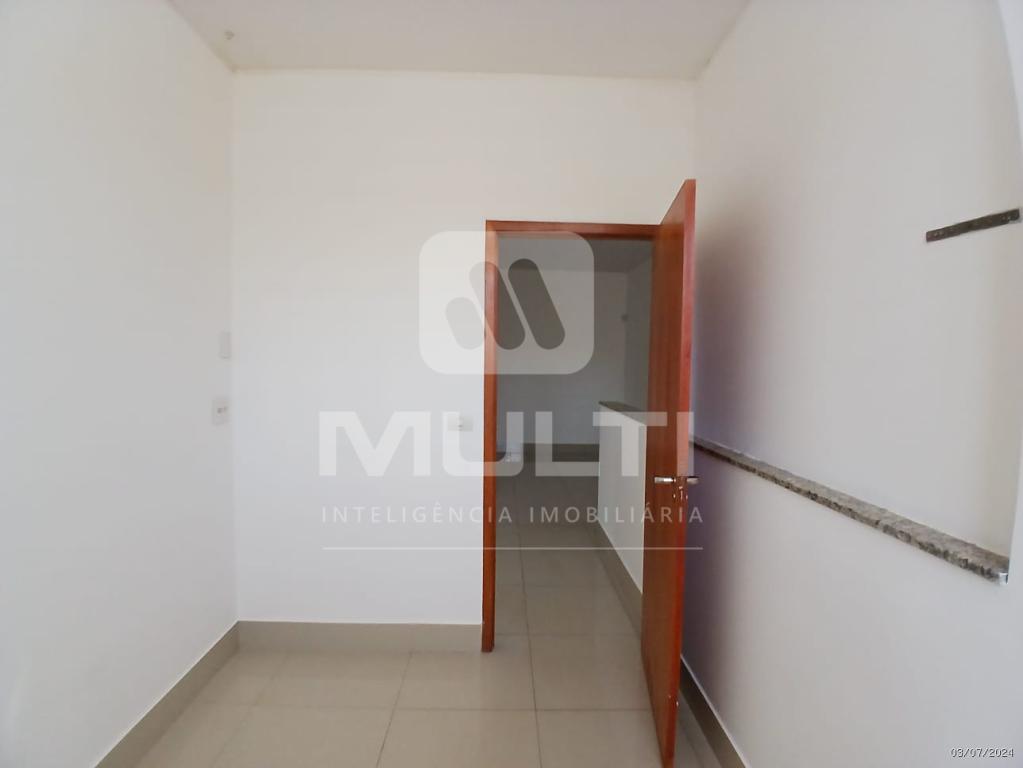 Casa à venda com 1 quarto, 344m² - Foto 6