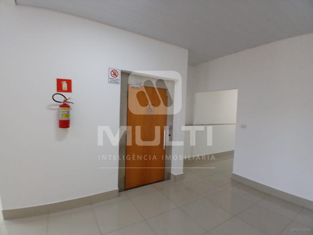 Casa à venda com 1 quarto, 344m² - Foto 12