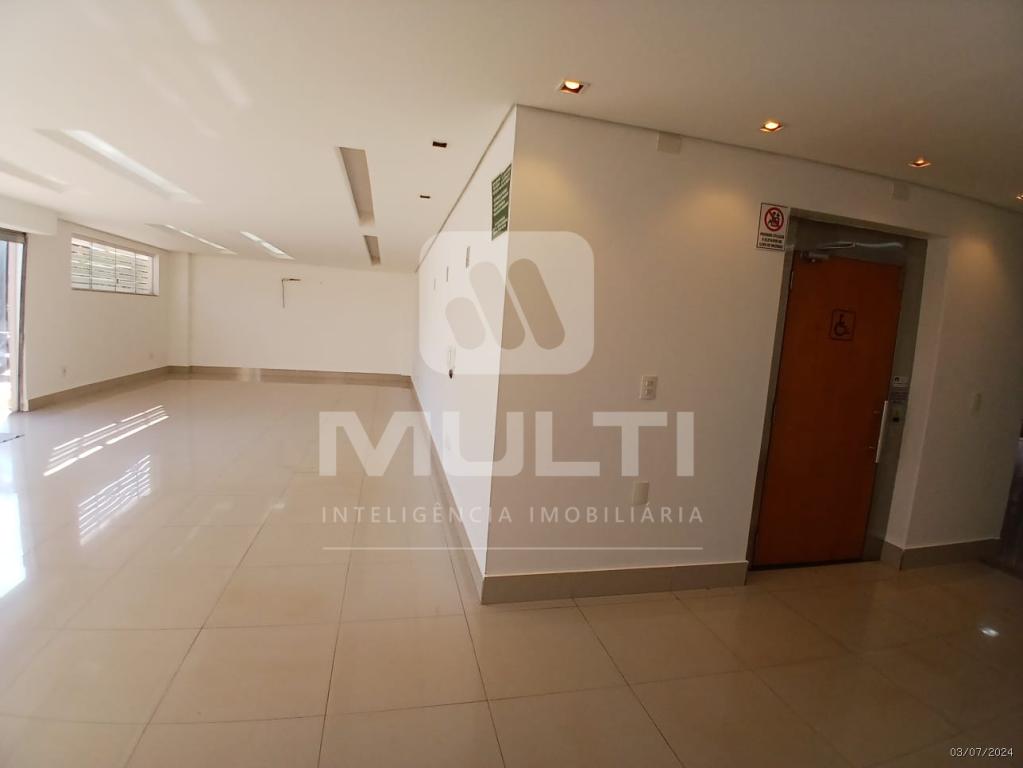 Casa à venda com 1 quarto, 344m² - Foto 17