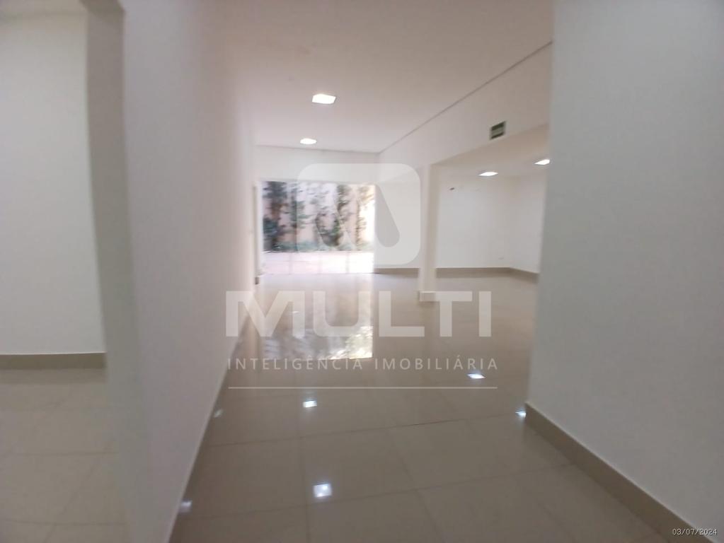 Casa à venda com 1 quarto, 344m² - Foto 30
