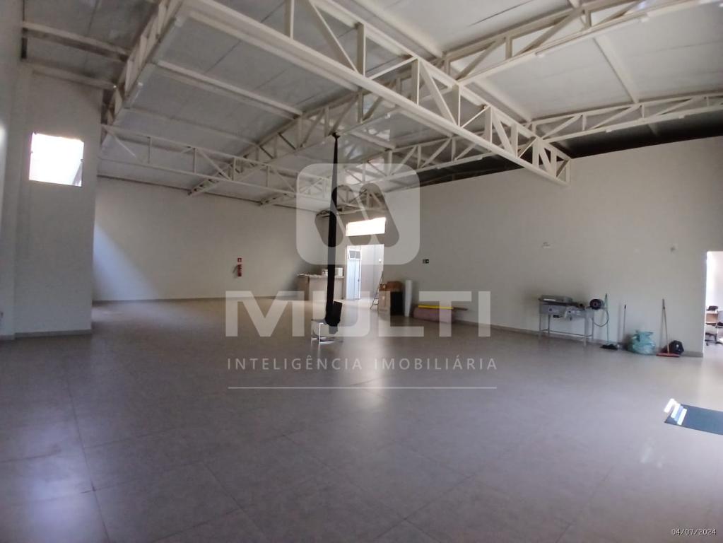 Casa, 1 quarto, 240 m² - Foto 7