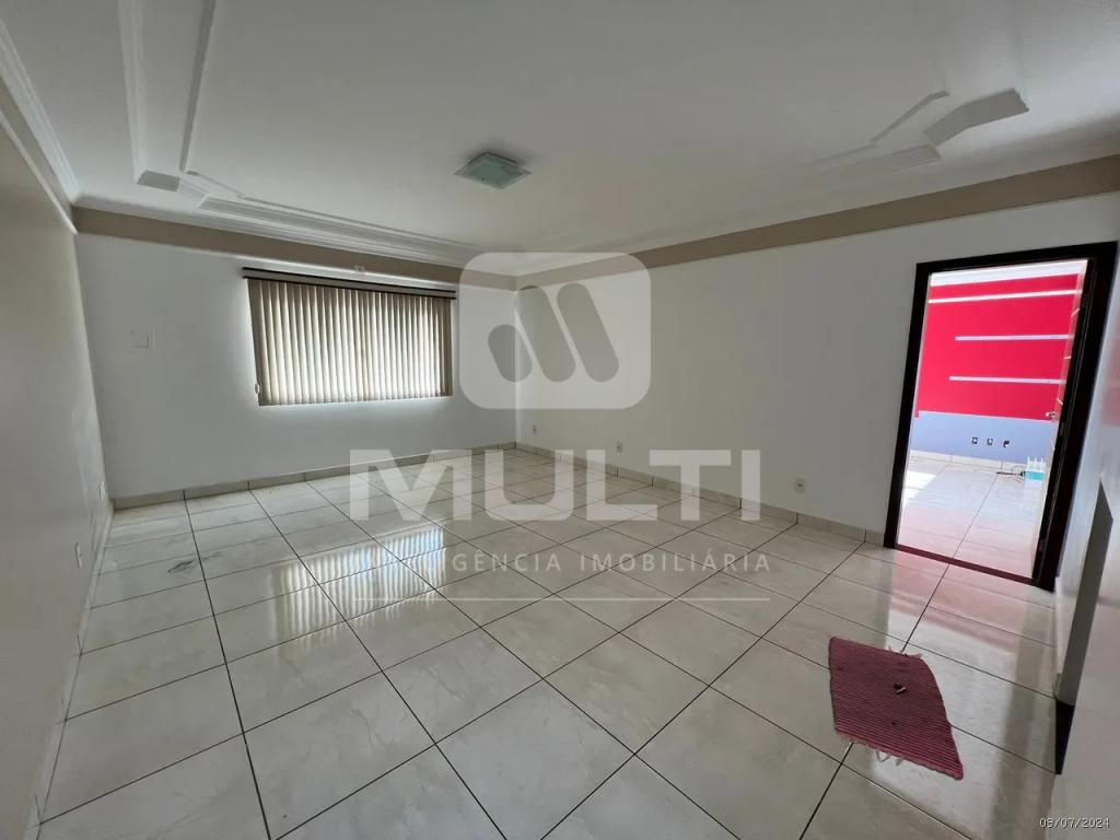 Casa, 3 quartos, 200 m² - Foto 3