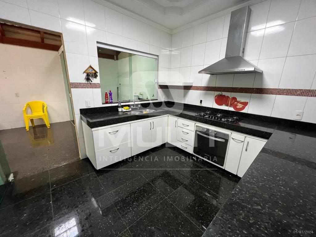 Casa, 3 quartos, 200 m² - Foto 12