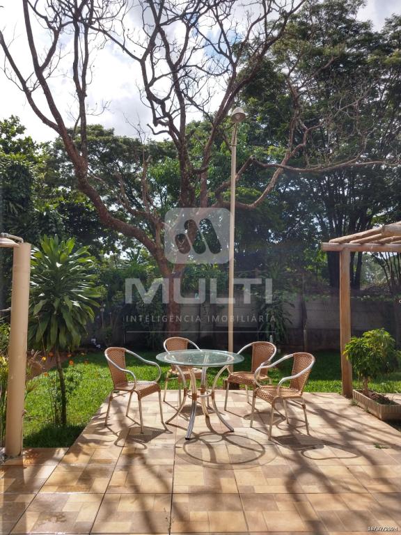 Chácara à venda com 3 quartos, 400m² - Foto 3