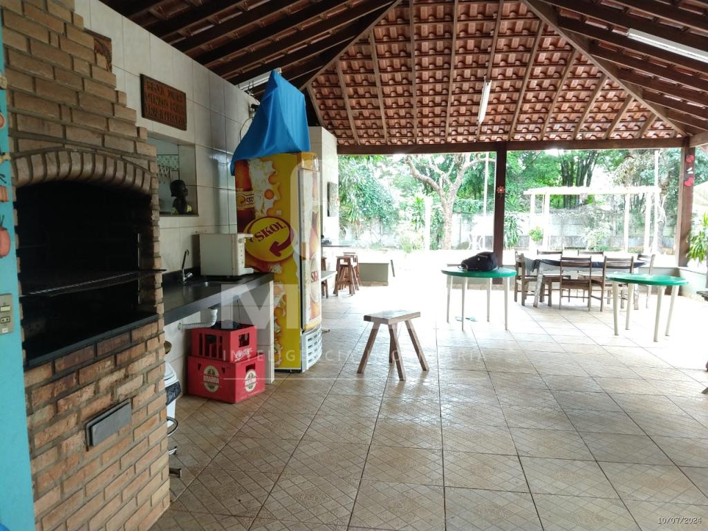 Chácara à venda com 3 quartos, 400m² - Foto 6