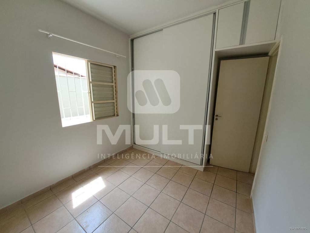 Casa à venda com 3 quartos, 80m² - Foto 7
