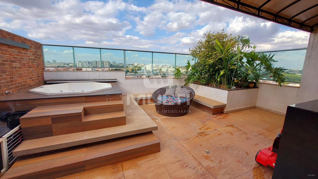 Cobertura à venda com 4 quartos, 238m² - Foto 1