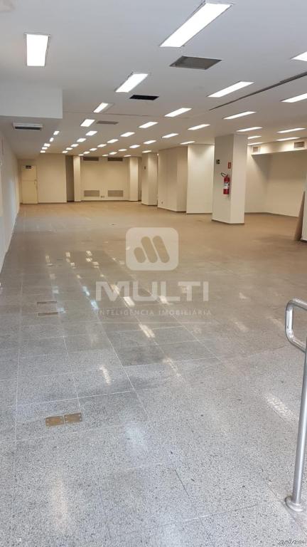 Loja-Salão à venda com 1 quarto, 1000m² - Foto 3