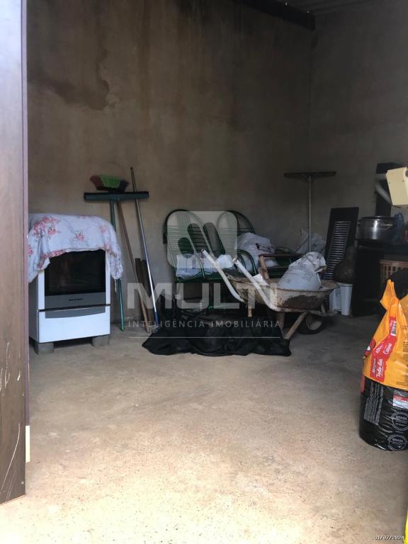 Casa à venda com 2 quartos, 140m² - Foto 7