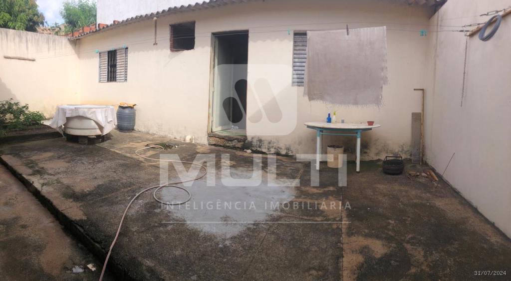 Casa à venda com 2 quartos, 140m² - Foto 8