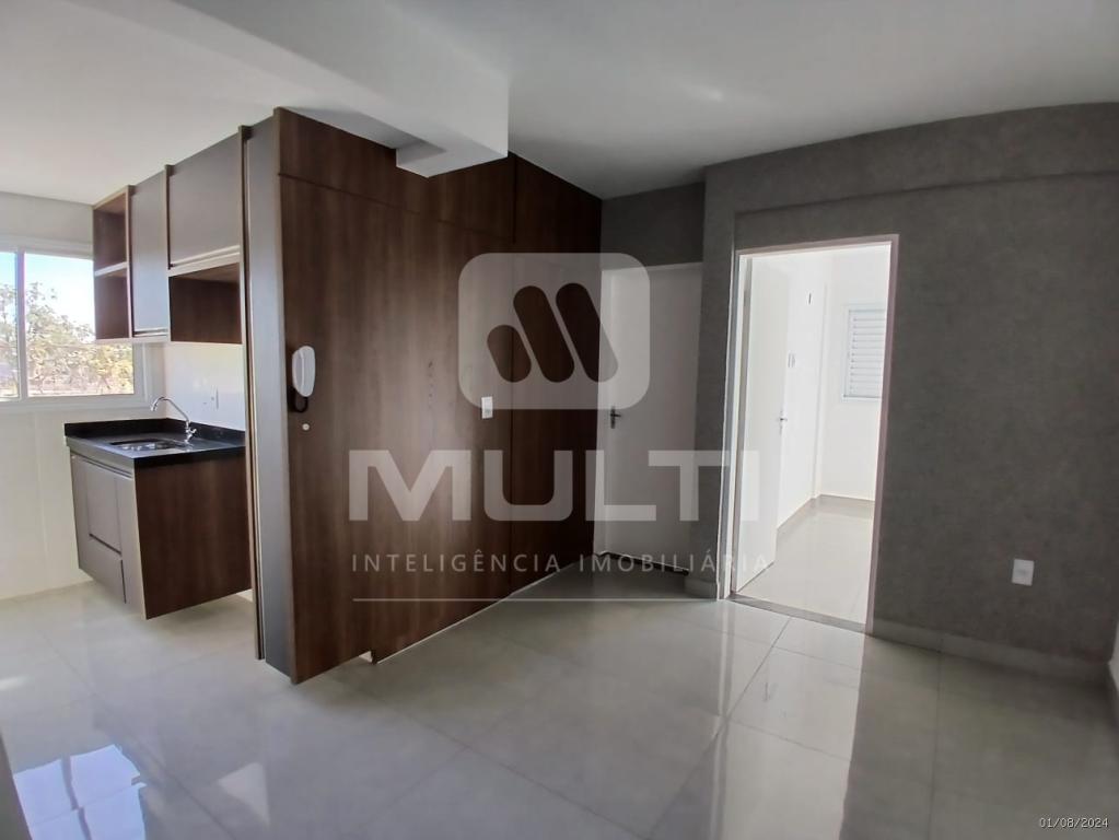 Apartamento à venda com 2 quartos, 43m² - Foto 1