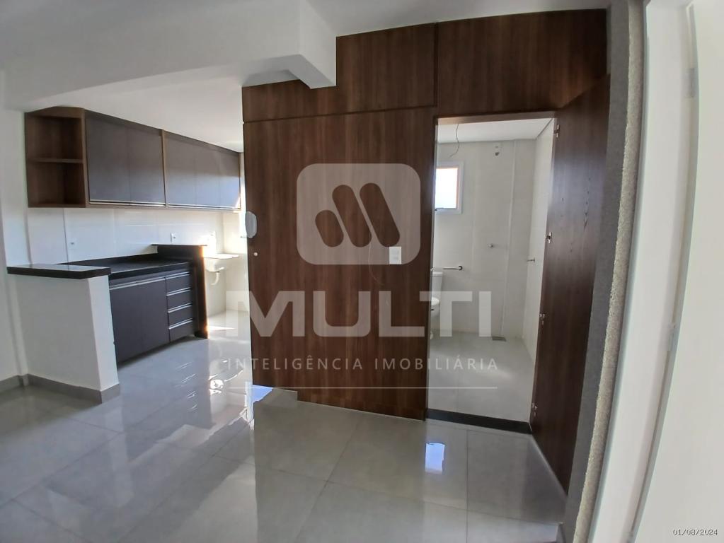 Apartamento à venda com 2 quartos, 43m² - Foto 5