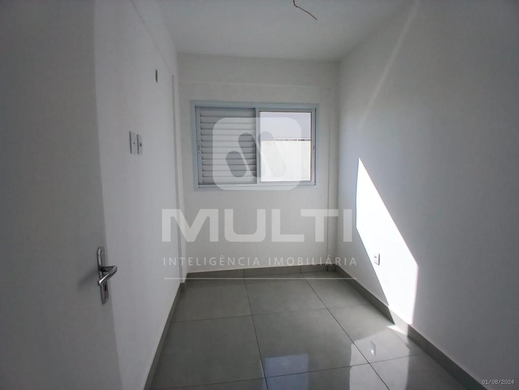 Apartamento à venda com 2 quartos, 43m² - Foto 9
