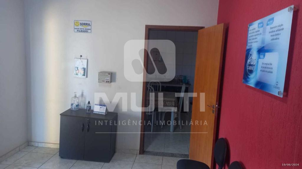 Depósito-Galpão-Armazém à venda com 1 quarto, 1240m² - Foto 5