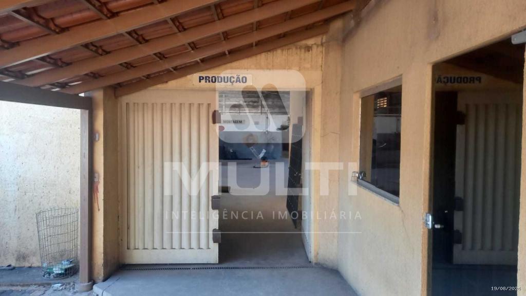 Depósito-Galpão-Armazém à venda com 1 quarto, 1240m² - Foto 8