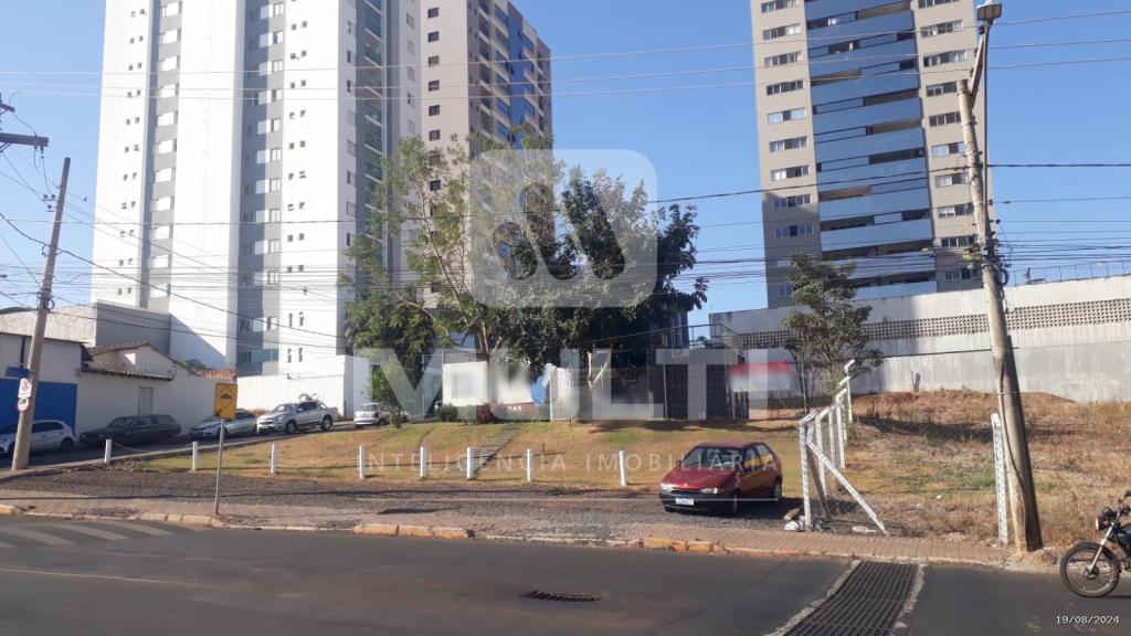 Terreno à venda com 1 quarto, 2790m² - Foto 3