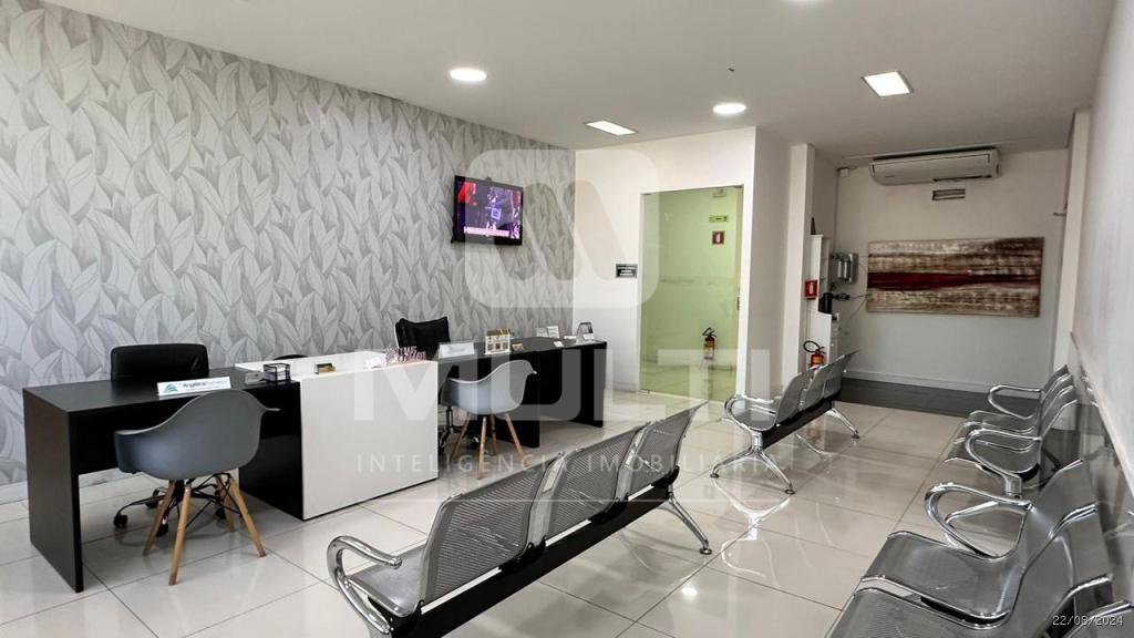 Prédio Inteiro à venda com 1 quarto, 500m² - Foto 8