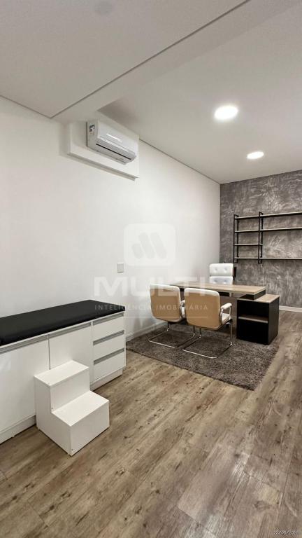 Prédio Inteiro à venda com 1 quarto, 500m² - Foto 16
