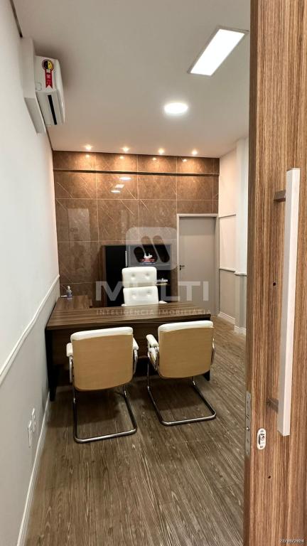 Prédio Inteiro à venda com 1 quarto, 500m² - Foto 19