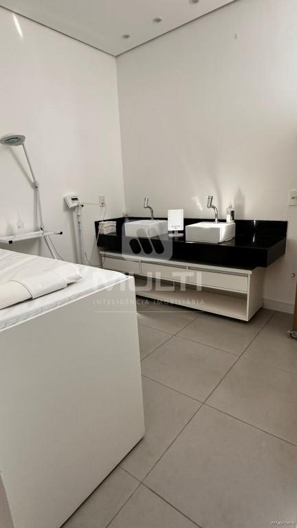 Prédio Inteiro à venda com 1 quarto, 500m² - Foto 20