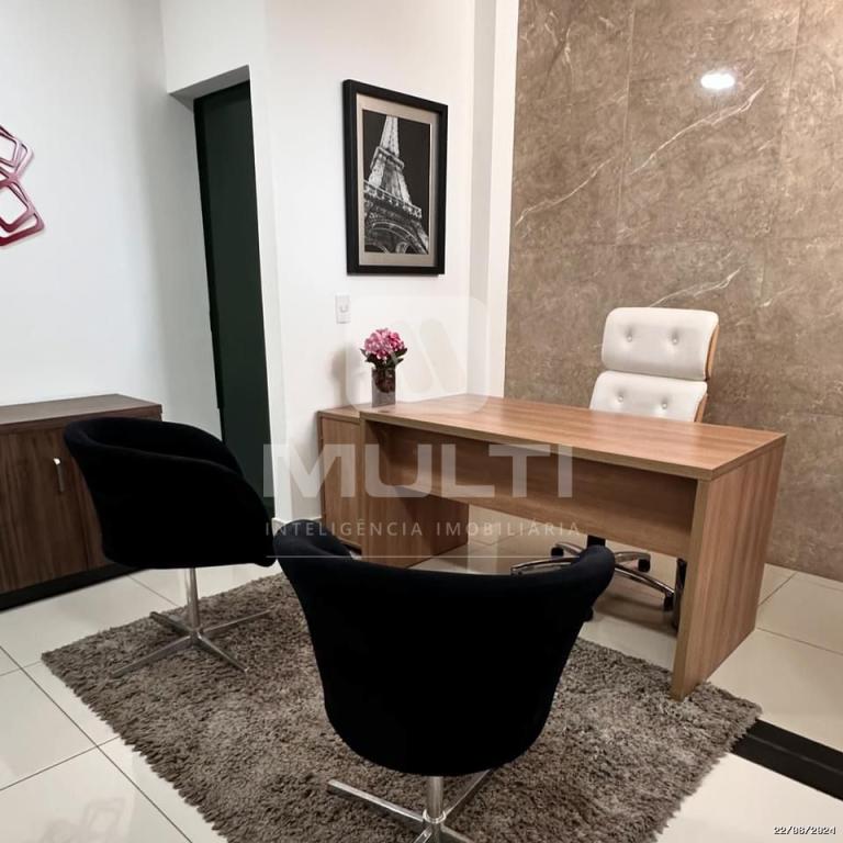Prédio Inteiro à venda com 1 quarto, 500m² - Foto 21