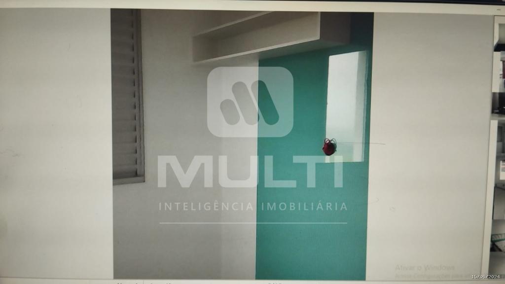 Apartamento à venda com 2 quartos, 44m² - Foto 10