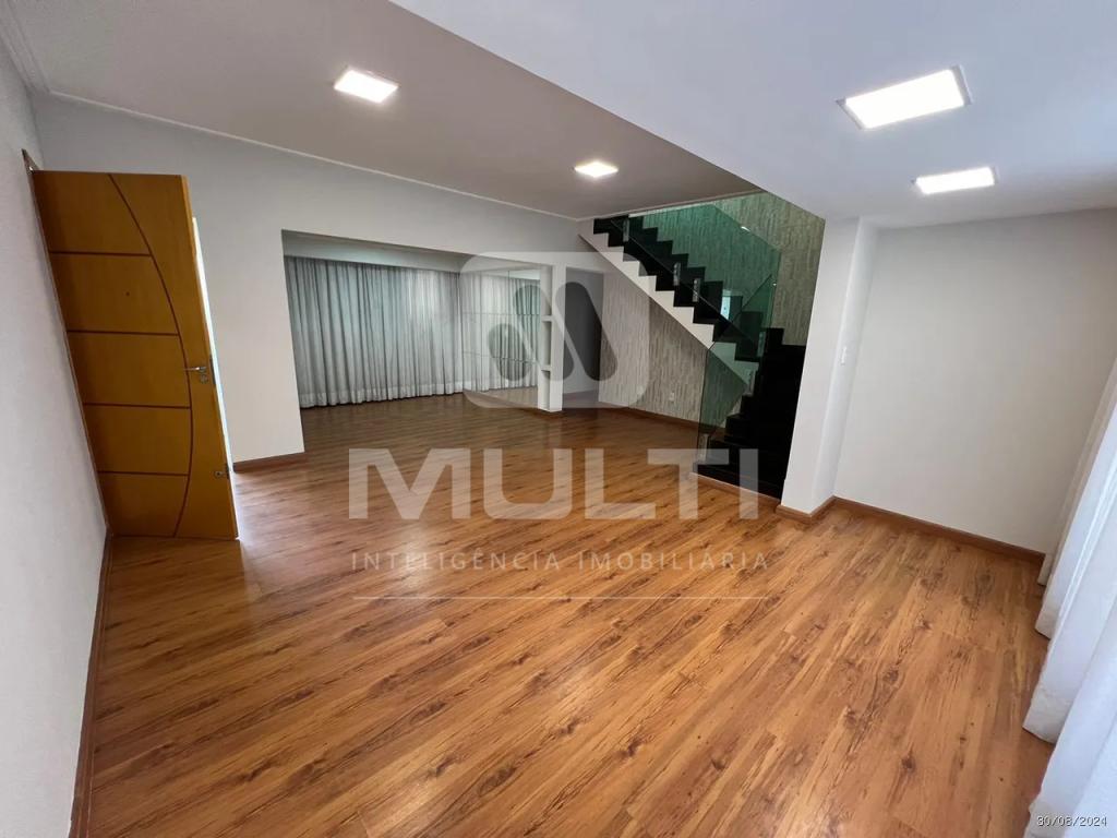 Cobertura, 3 quartos, 188 m² - Foto 1