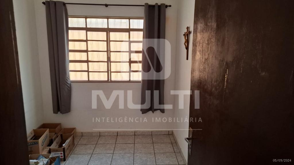Casa à venda com 5 quartos, 170m² - Foto 6