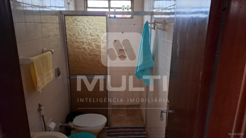 Casa à venda com 5 quartos, 170m² - Foto 9