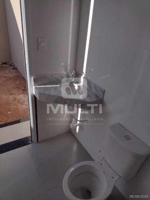 Casa à venda com 3 quartos, 270m² - Foto 19
