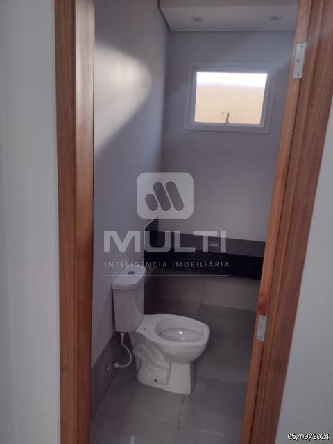 Casa à venda com 3 quartos, 270m² - Foto 20