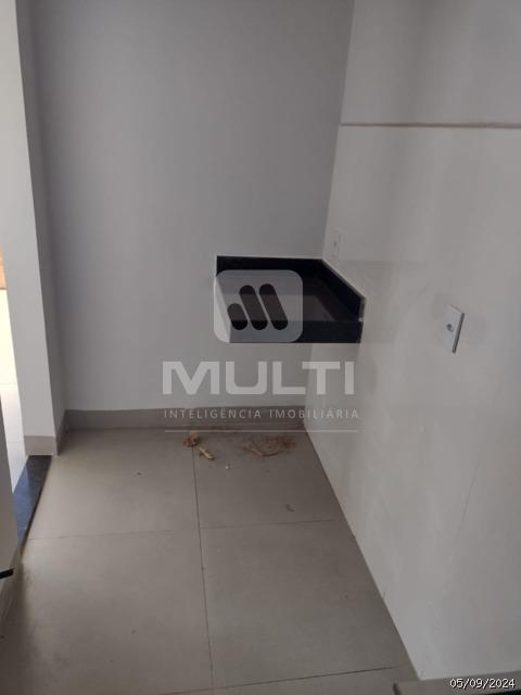 Casa à venda com 3 quartos, 270m² - Foto 24