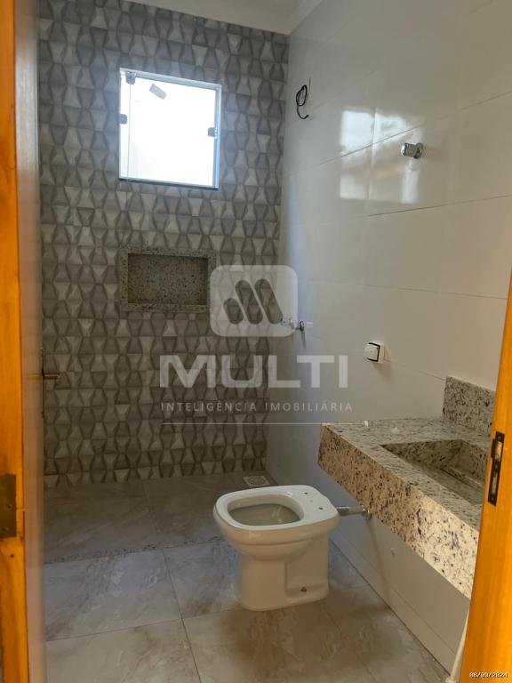 Casa à venda com 3 quartos, 170m² - Foto 7