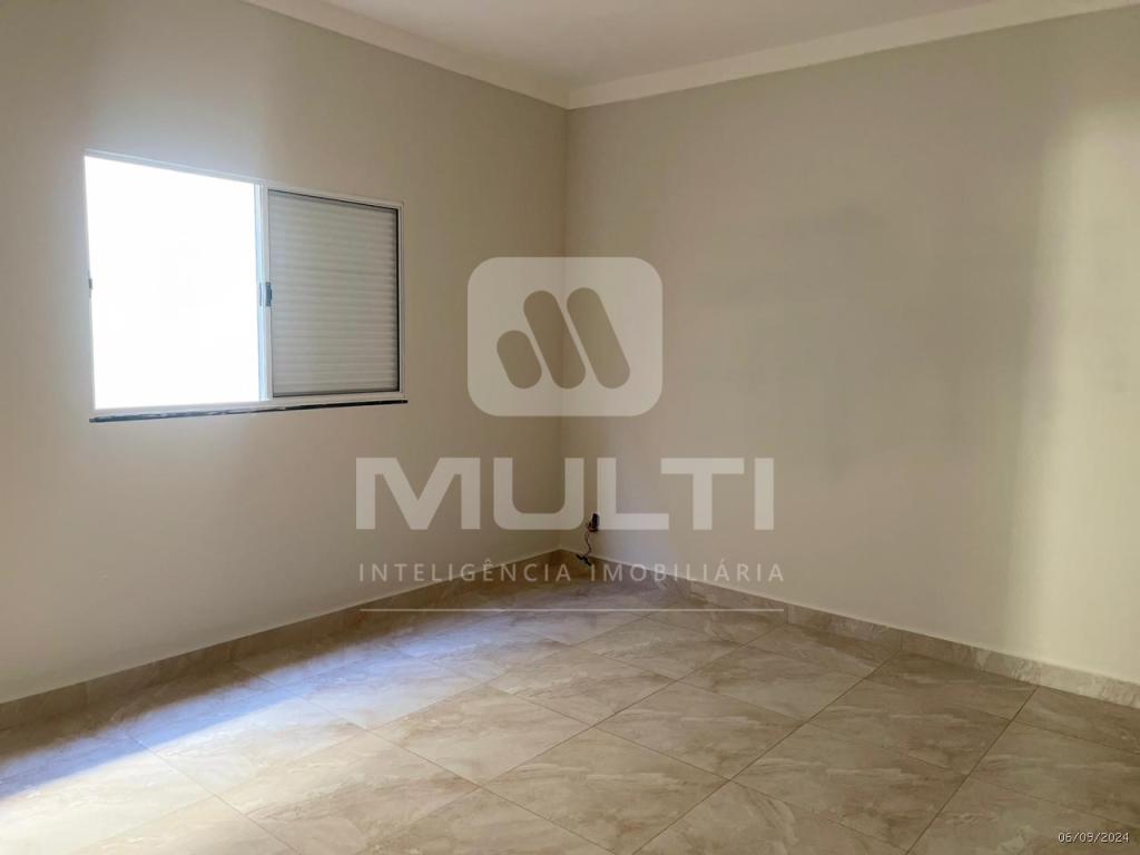 Casa à venda com 3 quartos, 170m² - Foto 8