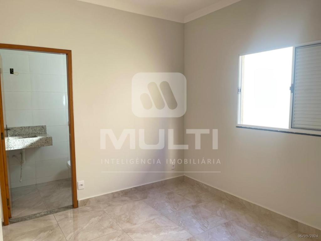 Casa à venda com 3 quartos, 170m² - Foto 11