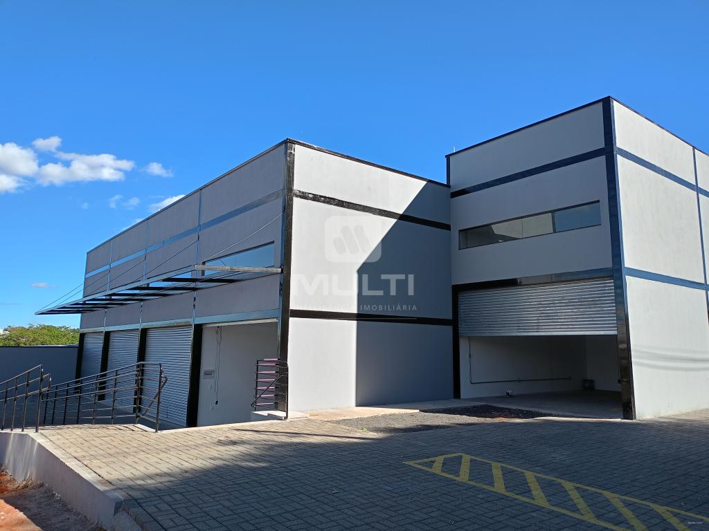 Loja-Salão à venda com 1 quarto, 359m² - Foto 4
