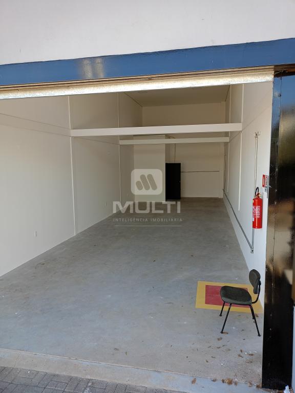 Loja-Salão à venda com 1 quarto, 359m² - Foto 5