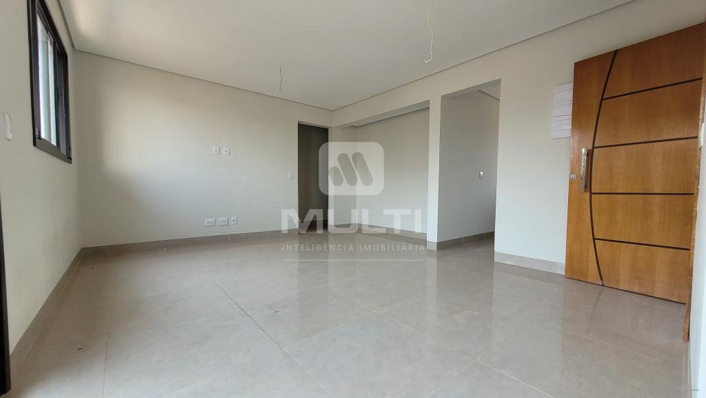 Apartamento à venda com 3 quartos, 83m² - Foto 3