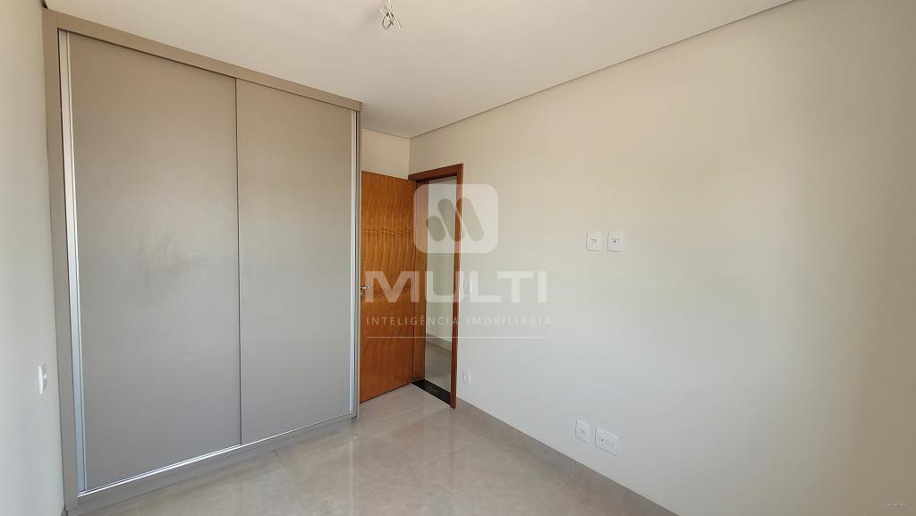 Apartamento à venda com 3 quartos, 83m² - Foto 12