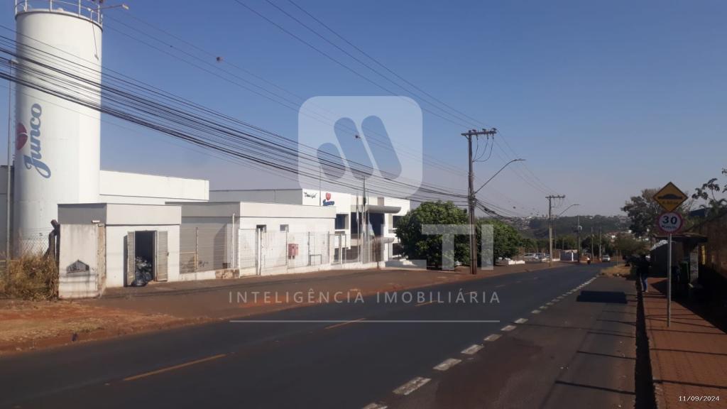 Loteamento e Condomínio - Foto 2