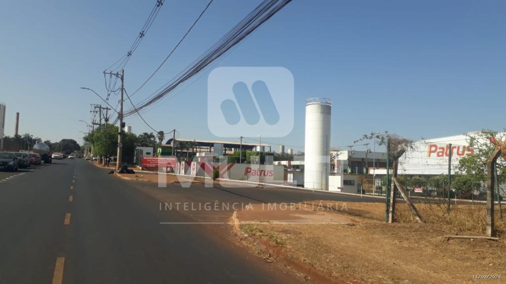 Loteamento e Condomínio - Foto 4