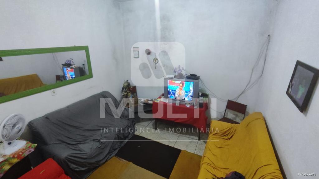 Casa, 5 quartos, 149 m² - Foto 1