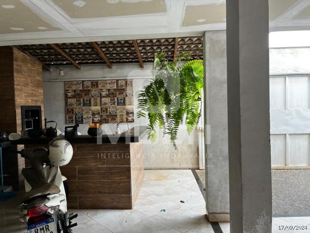 Casa à venda com 4 quartos, 247m² - Foto 20