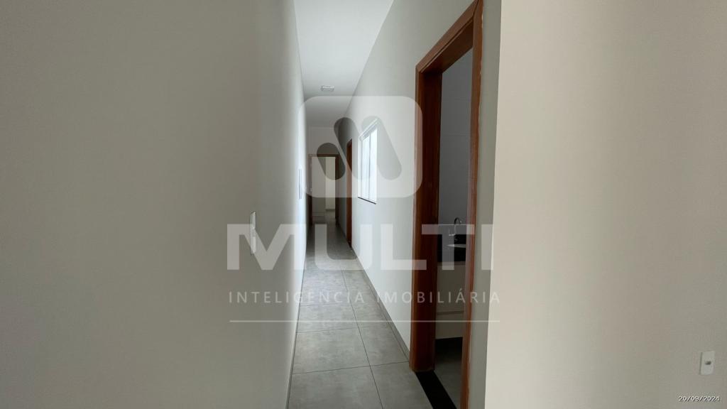 Casa à venda com 2 quartos, 75m² - Foto 5