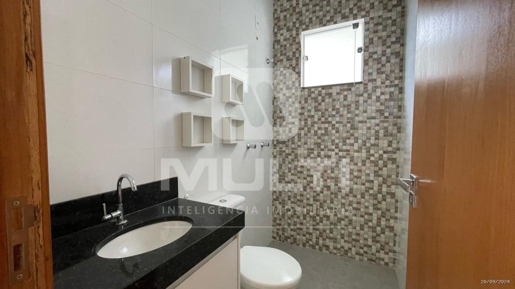 Casa à venda com 2 quartos, 75m² - Foto 6