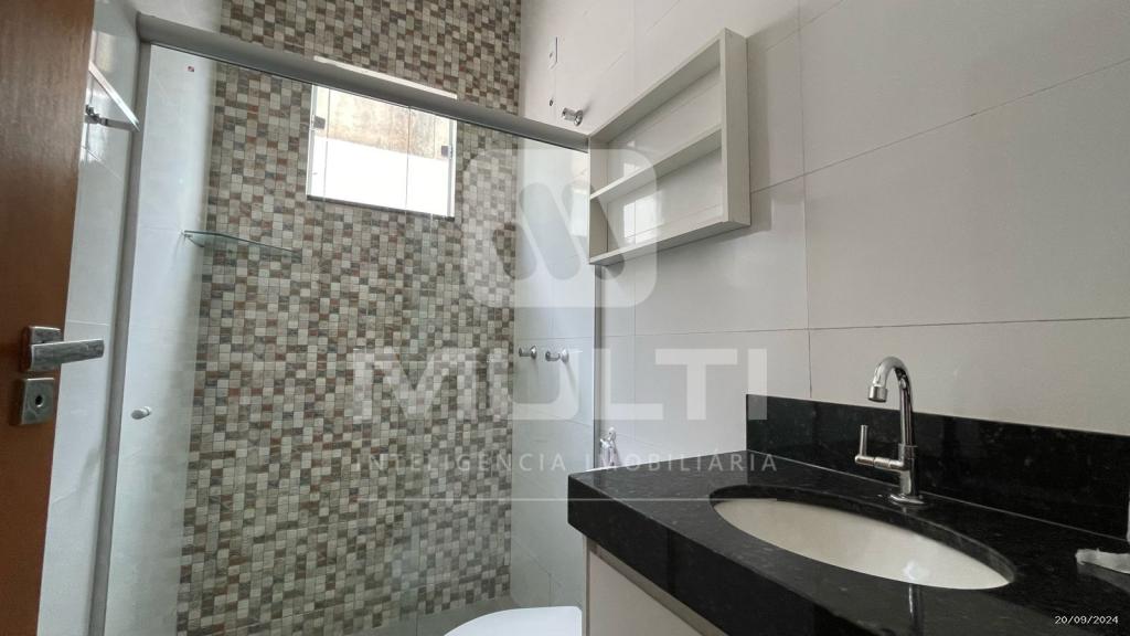 Casa à venda com 2 quartos, 75m² - Foto 9