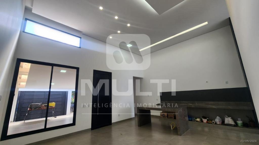 Casa, 2 quartos, 180 m² - Foto 1