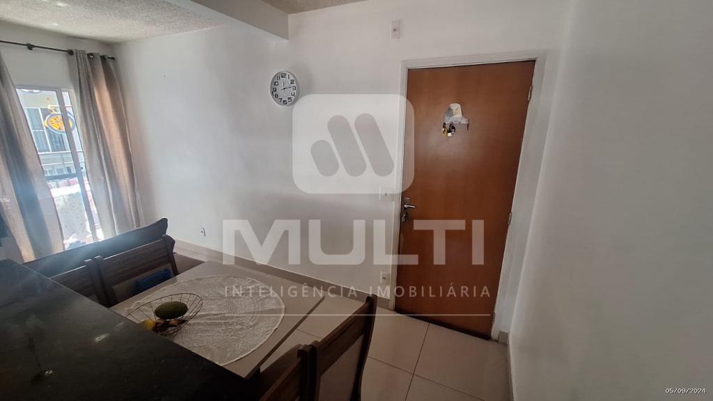 Apartamento à venda com 3 quartos, 63m² - Foto 4