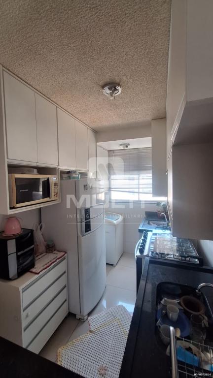 Apartamento à venda com 3 quartos, 63m² - Foto 8